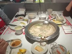 -左庭右院鲜牛肉火锅(环球港店)