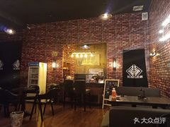-MAX伯爵真人游戏密室体验馆(金沙湖店)