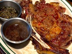 澳洲m3和牛带骨肉眼牛排-Bistro 63 创意融合料理(广粤天地店)