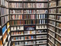 -钟书阁(群光广场店)