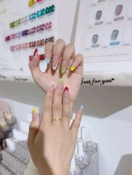 -艾珂·美甲美睫