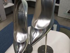 iphone_upload_pic-STUART WEITZMAN(静安嘉里中心店)