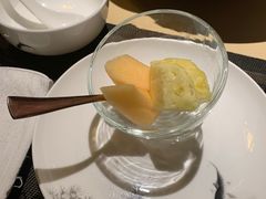 -余欢领鲜火锅(新街口店)