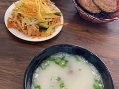 -万红路羊汤烧饼店(将台路店)