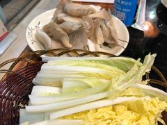 -三里屯土灶炖公鸡地锅鸡(江东店)