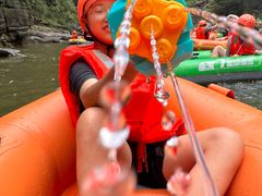 -雅鲁激流探险漂流