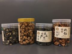 -段氏奇香花生米(长嘉汇店)