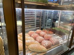 -奈雪的茶(亨特国际广场店)