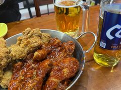 -BHC炸鸡(明洞总店)