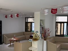 -登特口腔医院(鼓楼东街口店)