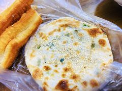 咸烧饼-文武王氏烧饼·无矾油条(西溪路店)