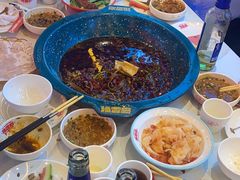 -渔香岛美蛙鱼头火锅(威清路店)
