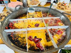 -五里关火锅(牛市口店)