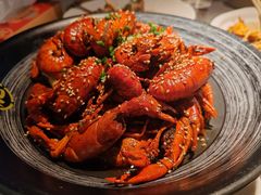 -肥肥虾庄·金牌油焖大虾(沙湖店)