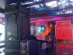 -UK派对KTV(日月广场店)