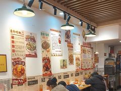 -柳州肥姨妈大骨螺蛳粉(江宁万达店)