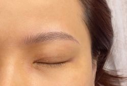 -本小姐美学·半永久纹眉野生眉