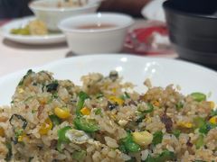 牛肉芥兰炒饭-潮泰牛肉火锅 · 创于1992年(车公庙店)