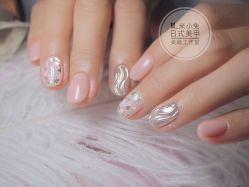 -米小兔美甲美睫