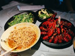 -巴厘龙虾·榜首油焖大虾(洞庭·艺术洋房店)