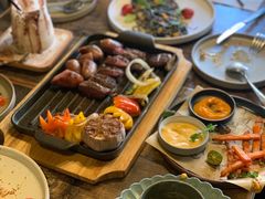 -HIGH FIVE哈福手工汉堡(桂林路店)