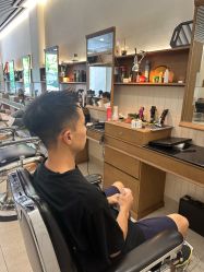 -MARTIN'S BARBER SHOP男士理发馆