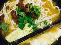 -鑫花溪牛肉米粉(文星广场店)