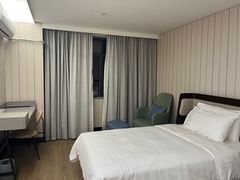 -汉庭(上海虹桥机场新店)