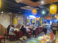 -黄家码头老火锅(解放碑旗舰店)