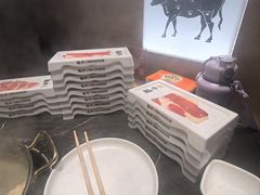 -魁牛·潮汕牛肉自助火锅(沈辽路万达店)