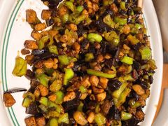 -云海肴·汽锅鸡·云南菜(天山百盛优客店)