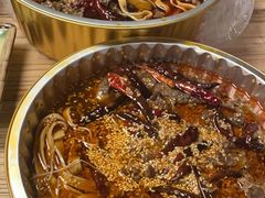 -三妹小龙虾·黄油蟹(华侨城总店)