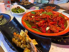 一大盆虾-沪小胖·小龙虾·蓝龙王(八佰伴店)