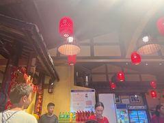 -富正毅三下锅·湘西韵味(天门山索道店)