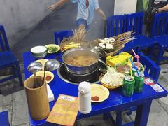 -马路边边·成都串串(翠柏路店)