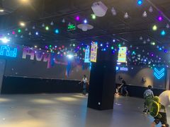 -大鲁阁X运动玩乐园·保龄球·团建·生日派对(滨江宝龙城市广场店)