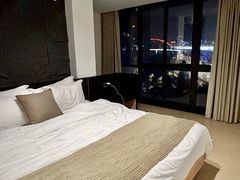 -Yolo私汤温泉设计师酒店(重庆南滨路店)