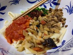 -窄巷子陕菜馆·地道陕西菜(粉巷店)