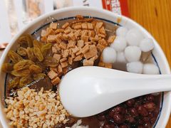 -蓉李记成都名小吃(太原龙湖万达店)