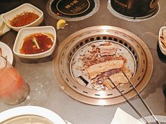 -钱小奴海鲜自助黑金店(杭州滨江龙湖店)