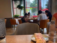 -红樱桃·欢乐餐厅(太原里店)