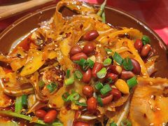 -老方桌烂蹄花川菜馆(九龙坡店)
