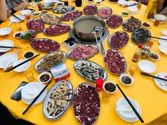 -五洞培记山庄·鲜牛肉火锅