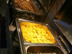 自助取餐区-茅庐川菜