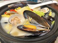 -港丽餐厅(杭大店)