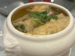 -广州中心皇冠假日酒店·百粤楼