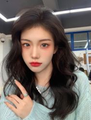 -BULB STUDIO 巴柏明星发型工作室