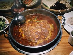 -红顶老汉烧鸡公羊蝎子火锅(学士街店)