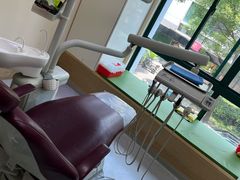 -爱贝口腔·牙周诊疗·种植修复中心