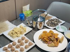 -鑫渔港海鲜本地菜·山海关浑锅(东戴河店)